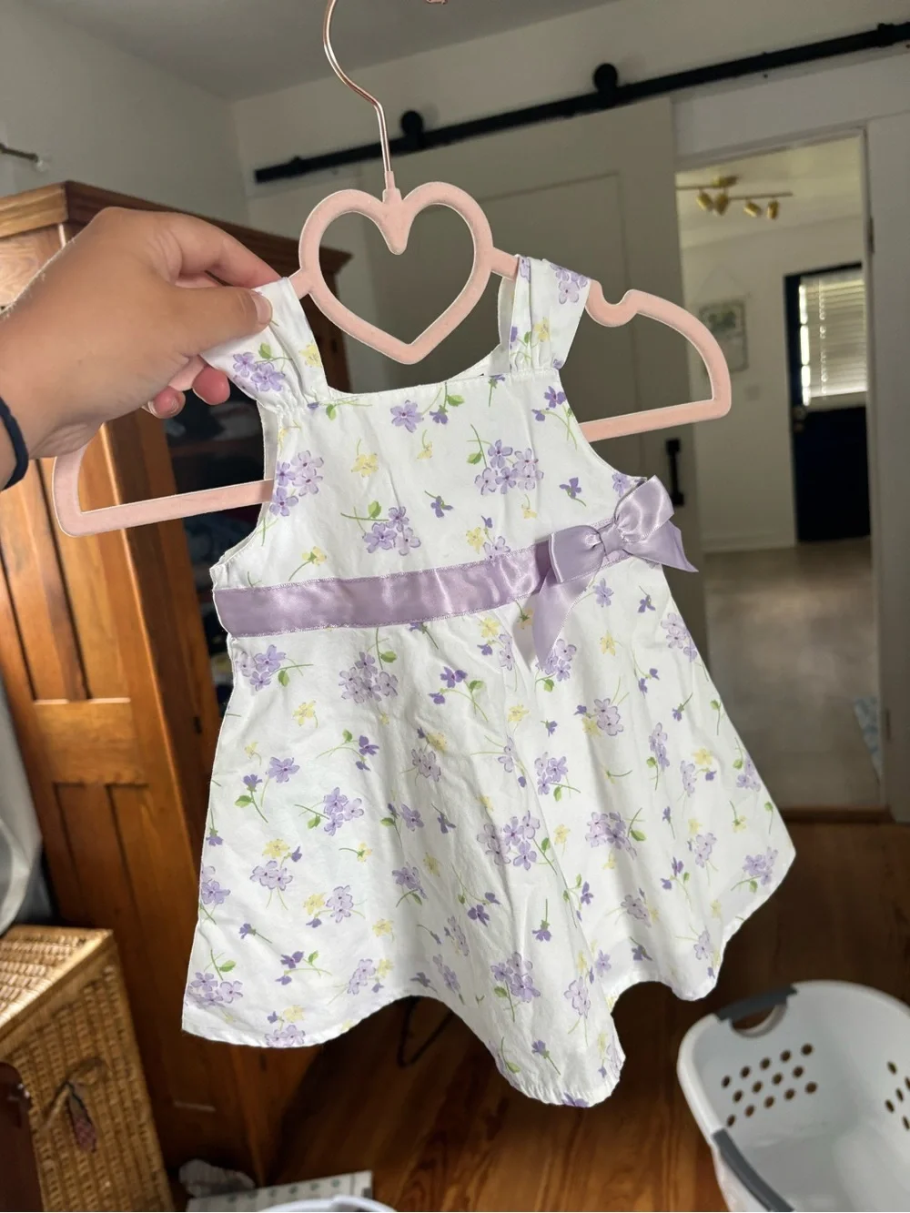 Gymboree baby girls vintage  White Floral Dress with Lilac Ribbon